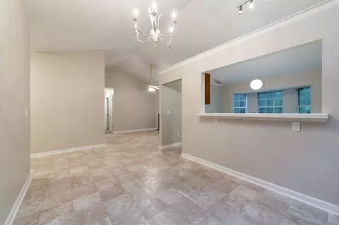 8 Moonlight Ct, Durham, NC 27703 photo 11