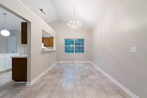 8 Moonlight Ct, Durham, NC 27703 photo 10