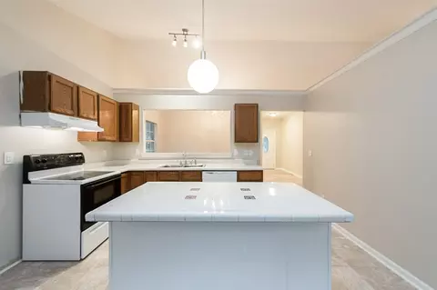 8 Moonlight Ct, Durham, NC 27703 photo 8