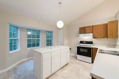 8 Moonlight Ct, Durham, NC 27703 photo 3