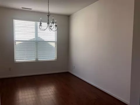 6 Faircroft Ct, Durham, NC 27703 photo 5