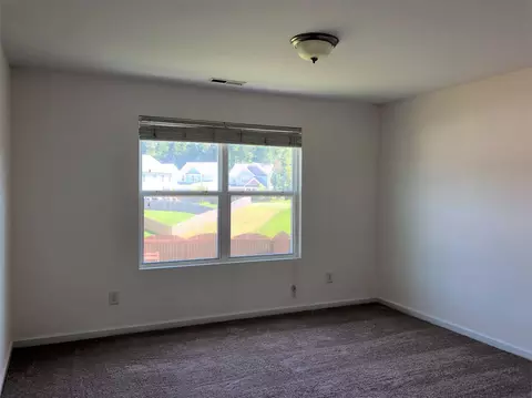 6 Faircroft Ct, Durham, NC 27703 photo 12
