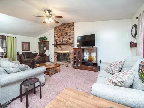 1921 Strebor St, Durham, NC 27705 photo 3