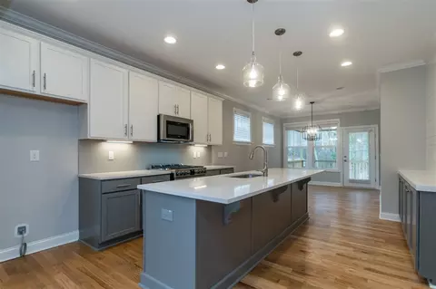401 Morreene Rd, Durham, NC 27705 photo 6