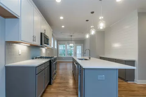 401 Morreene Rd, Durham, NC 27705 photo 7