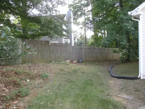 1215 Red Ash Cir, Durham, NC 27704 photo 18