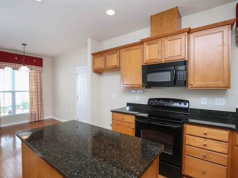 544 Tomkins Loop, Cary, NC 27519 photo 6