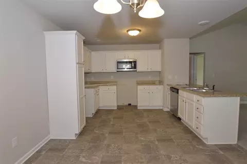 7656 Benson Hardee, Benson, NC 27504 photo 9