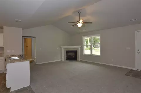 7656 Benson Hardee, Benson, NC 27504 photo 4