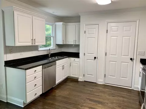 4 Maere Ct, Durham, NC 27712 photo 5