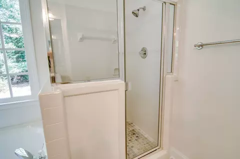 4 Maere Ct, Durham, NC 27712 photo 15