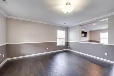 303 Ashburn Ln, Durham, NC 27703 photo 2