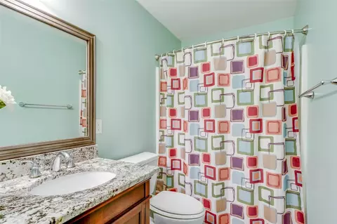 303 Ashburn Ln, Durham, NC 27703 photo 19
