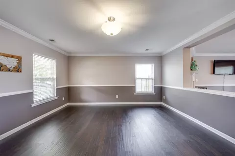 303 Ashburn Ln, Durham, NC 27703 photo 3