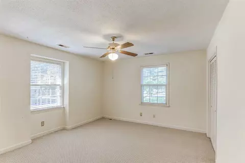 1005 Chestnut Dr, Smithfield, NC 27577 photo 16