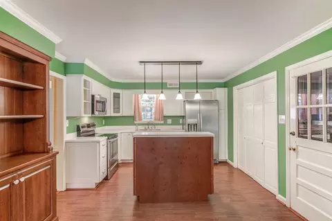 1005 Chestnut Dr, Smithfield, NC 27577 photo 8