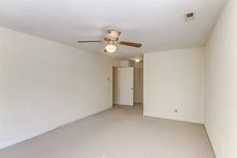 1005 Chestnut Dr, Smithfield, NC 27577 photo 15