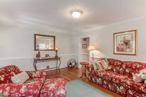408 S Second St, Smithfield, NC 27577 photo 5