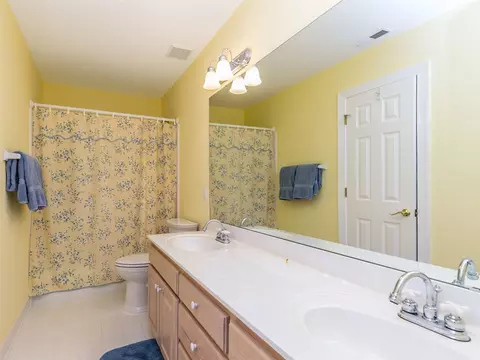 7105 Avborough Ct, Wake Forest, NC 27587 photo 16