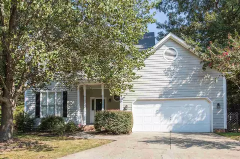 8 Flagstaff Ct, Durham, NC 27713 photo 2
