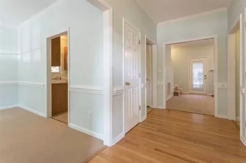 8 Flagstaff Ct, Durham, NC 27713 photo 4