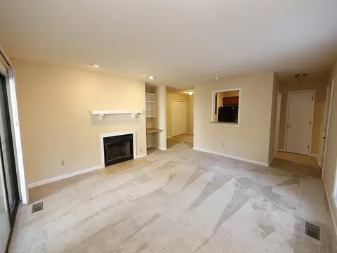 5816 Pointer Dr #101, Raleigh, NC 27609 photo 3