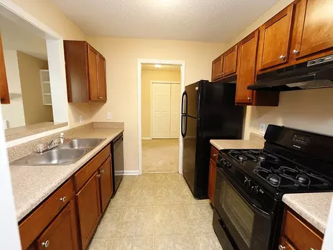 5816 Pointer Dr #101, Raleigh, NC 27609 photo 1