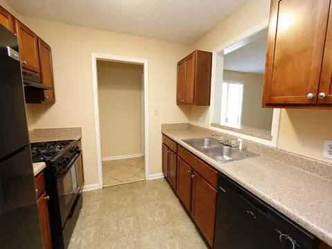5816 Pointer Dr #101, Raleigh, NC 27609 photo 7