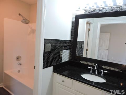 6301 Bridgemont Ln, Middle Creek, NC 27592 photo 9