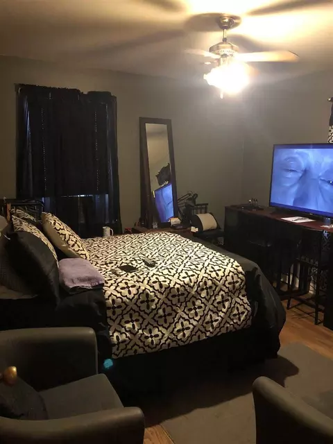 1212 Grant St, Durham, NC 27701 photo 3