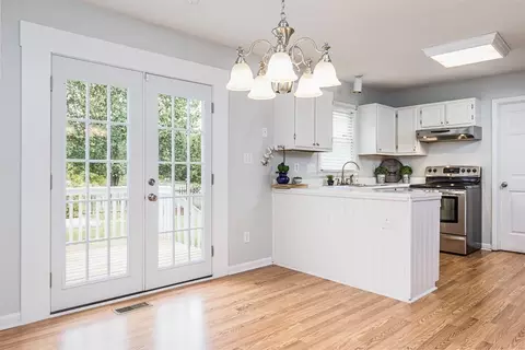 5705 Walnut Cove Dr, Durham, NC 27713 photo 9