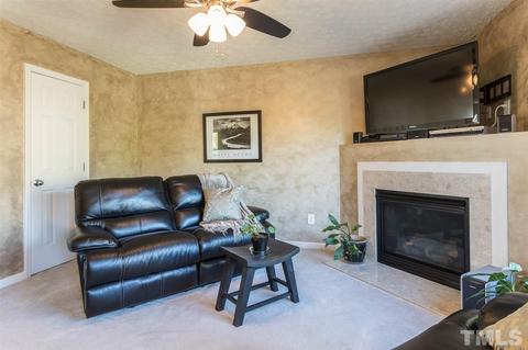5227 Malik Dr, Durham, NC 27703 photo 7