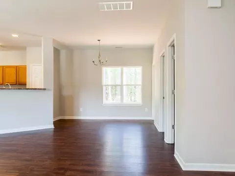 5 Founders Cir, Durham, NC 27703 photo 8