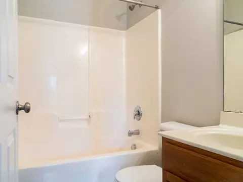 5 Founders Cir, Durham, NC 27703 photo 13
