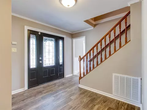 1507 Broadway Dr, Graham, NC 27253 photo 2