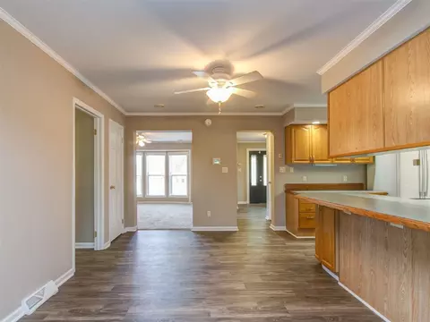 1507 Broadway Dr, Graham, NC 27253 photo 11