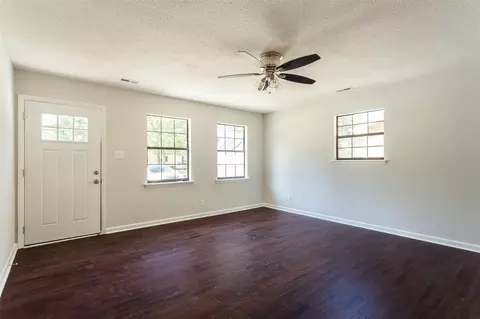 3304 Prudence St, Durham, NC 27704 photo 4