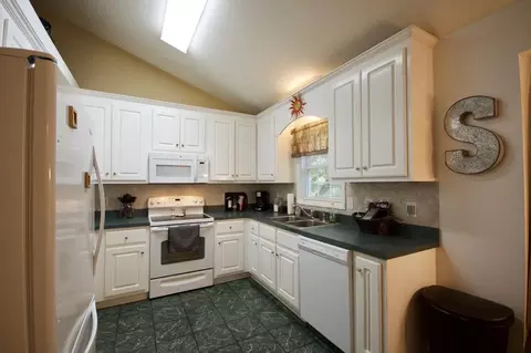 128 Forest Ridge Dr, Willow Spring, NC 27592 photo 7
