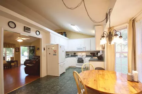 128 Forest Ridge Dr, Willow Spring, NC 27592 photo 8