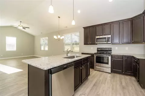 3216 Dearborn Dr, Durham, NC 27704 photo 11