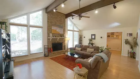 5704 Earl Rd, Durham, NC 27712 photo 6