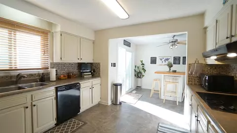 5704 Earl Rd, Durham, NC 27712 photo 10
