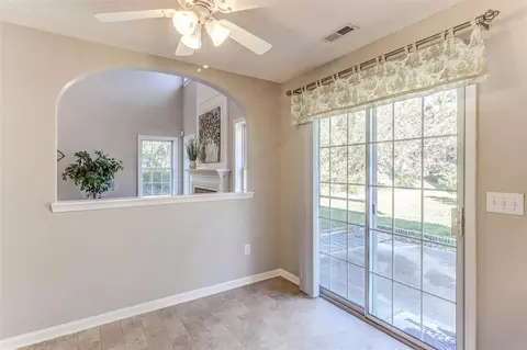 4 Sandy Bluff Ct, Durham, NC 27703 photo 5