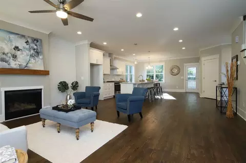 1111 Spruce St, Durham, NC 27701 photo 6