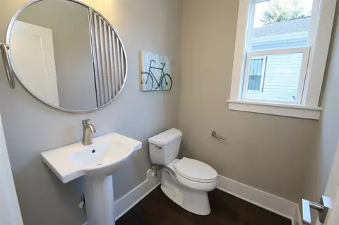1111 Spruce St, Durham, NC 27701 photo 17