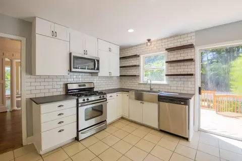 705 Midsummer Ln, Apex, NC 27502 photo 11