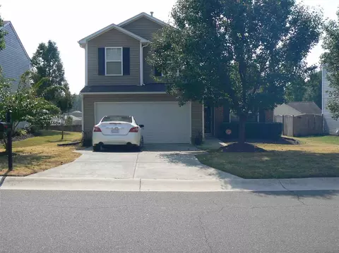 504 Weeping Willow Dr, Durham, NC 27704 photo 2
