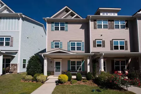 923 Shoofly Path, Apex, NC 27502 photo 2