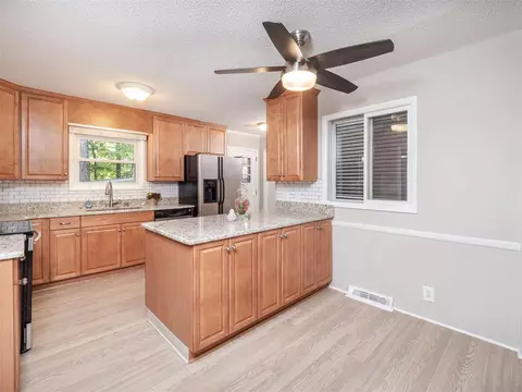 404 SE Maynard Rd, Cary, NC 27511 photo 10