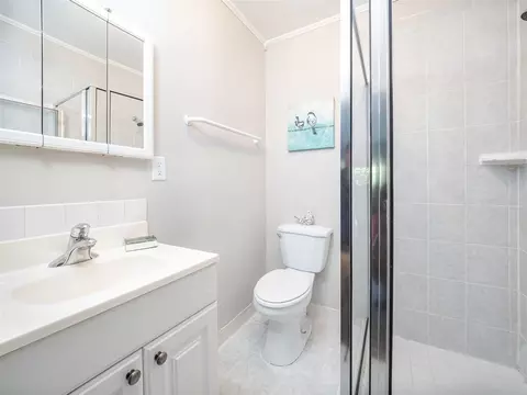 404 SE Maynard Rd, Cary, NC 27511 photo 18